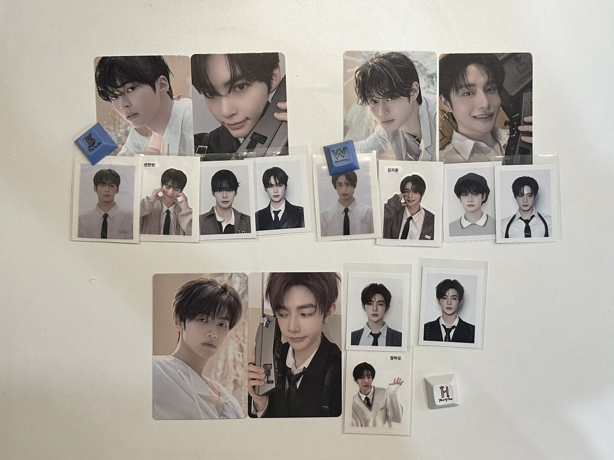 0710_pdf's tweet photo. wts/พร้อมส่ง ᕬ ᕬ

Set = 200฿ (ฮ่าว 190)
🍀 ขายแยก 🍀
ไอดี = 20/1
color gram ไอดี = 15/1
คีย์แคป+การ์ด = 90/เมม
การ์ด ssgt = 100/1

📮ค่าส่ง 45 ซื้อ 250 ขึ้นไปส่งฟรีค่า
#ตลาดนัดzerobaseone #ตลาดนัดzb1 #ตลาดนัดand2ble #ตลาดนัดa2b https://t.co/fHuIQchZFf