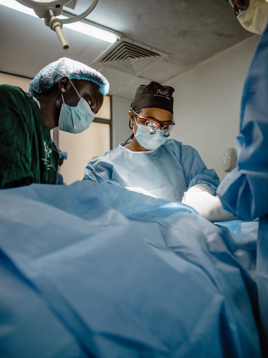 ReSurge's tweet photo. "Abeba survived breast cancer. Her tumor was caught; she had a double mastectomy, but was sent home. No one mentioned reconstruction. No one told her it was even an option."

- Dr. Hellina Legesse Mamo, ReSurge PWRS Surgeon 

Learn more: https://t.co/8TrxuWCSBf https://t.co/q7vvqeGkLr