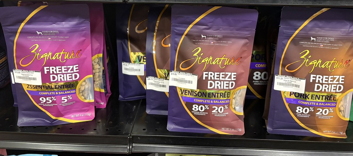 EarthwisePetCC's tweet photo. New freeze dried food for dogs from Zignature at  #EarthwisePetCC https://t.co/wMjj1tisaD
