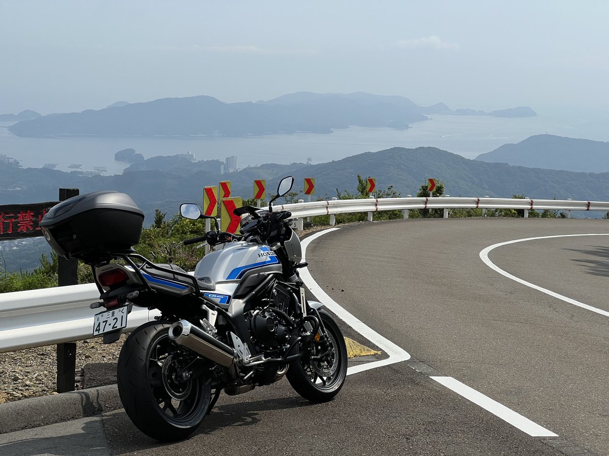 nakabikecamp's tweet photo. おはようございます。

先日行った伊勢志摩ツーリング動画
UPしました！

宜しければご覧になってください😊

#CB1000F
#CB1000FSE

https://t.co/sqyRr74A7I https://t.co/P8kK6wH2tg