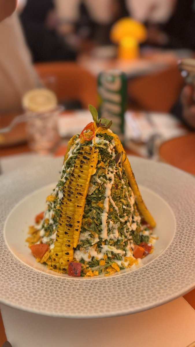 its_1419's tweet photo. family dinner🍽️🧡 https://t.co/46vafRpVkJ