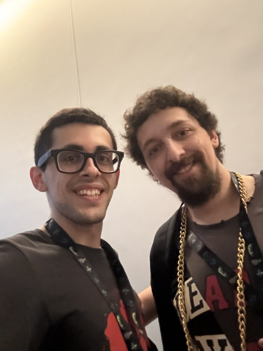 BardockLIVE's tweet photo. Met the legends @OhTofuOfficial &amp; @RalphfrtheSouth last night https://t.co/t8WRmCJx4X
