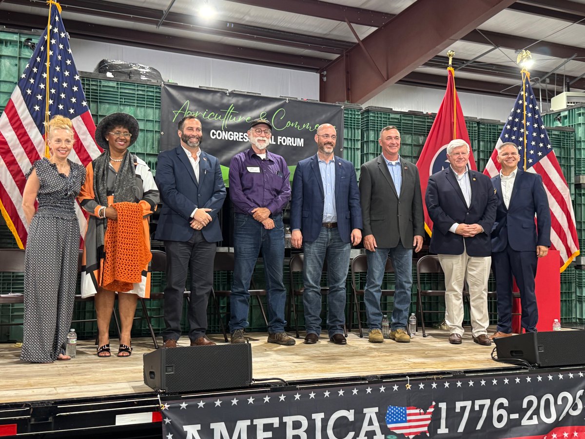 TNELECTRIC's tweet photo. We were proud to support the 6th Congressional District Forum today in Riddleton at Catesa Farms along with @TNFarmBureau and @TNChamber. We appreciate the candidates for coming out and for their desire to serve. https://t.co/TaY9wujYA7