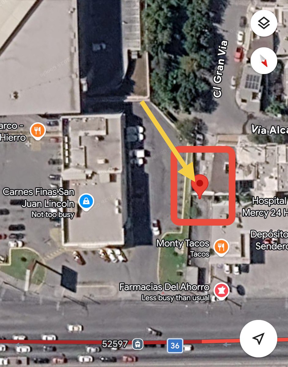 benoitrdz's tweet photo. @pc_mty @PC_NuevoLeon @AdrianDeLaGarza @ServPublicosMty seria posible que personal de alguna dependencia acuda a revisar el derecho de paso de agua en este punto? Es en avenida Lincoln casi esquina con Av Puerta de Hierro, hay acumulacion de agua al interior del fraccionamiento https://t.co/k2gGyqnH7x