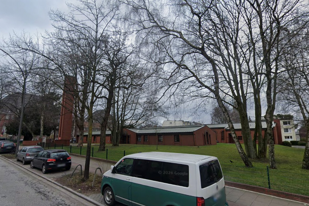 cofjctemples's tweet photo. The location for the Hamburg Germany Temple was announced today as the 1.4-acre site where the meetinghouse for the Hamburg Ward is located at Wartenau 20, Hamburg, Germany. It will be the third house of the Lord built in the country. The Freiberg Germany Temple was dedicated in 1985, and the Frankfurt Germany Temple was dedicated in 1987. Plans for the temple in Hamburg were announced in 2023. (Photo: Google) #hamburgtemple #hamburggermanytemple
https://t.co/L0apKQ4ufE