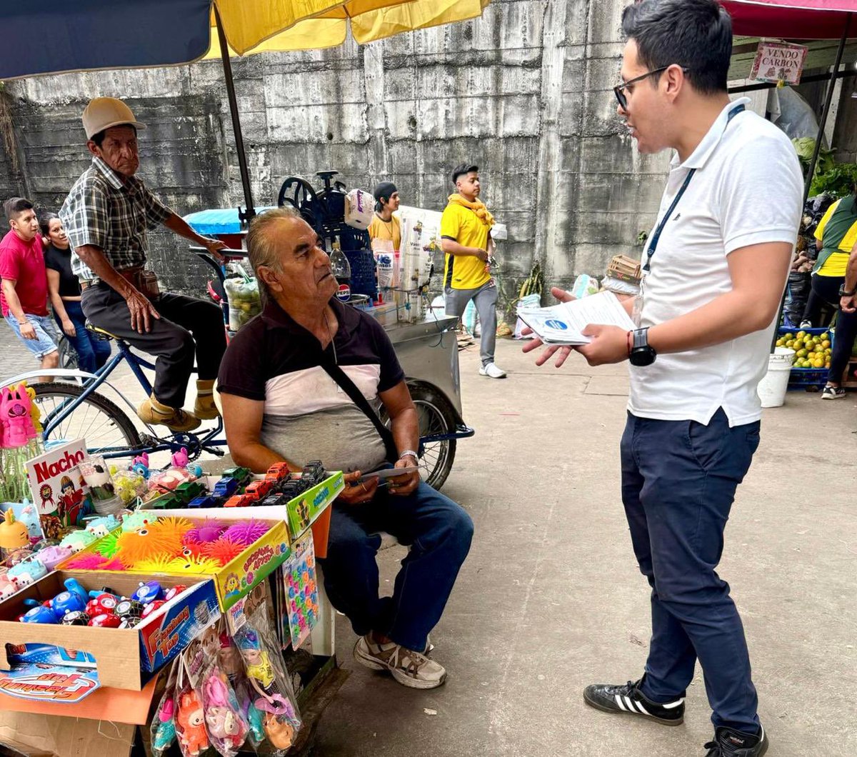 MediacionCJ's tweet photo. 📍| #MediaciónEnTerritorio

Conocer las alternativas 🤓 para resolver conflictos también es una forma de construir una mejor convivencia. 🙌🏻✨

La ciudadanía del cantón #Cumandá recibió información sobre los servicios de mediación y las ventajas de optar por acuerdos voluntarios que permitan solucionar controversias con seguridad jurídica.

#Chimborazo
#MediarEsGanar🤝