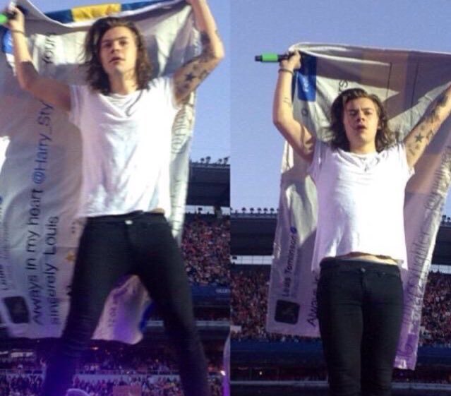 timeisupforus's tweet photo. ALWAYS IN MY HEART HARRY STYLES YOURS SINCERELY LOUIS https://t.co/5dnXYPw2tt