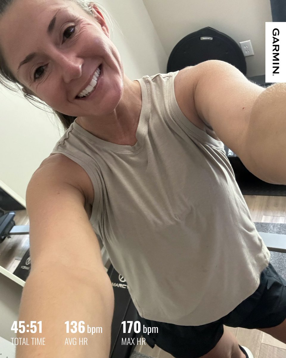 RiseShineJenny's tweet photo. Today was a good day! 
Chugging along at summer camp and still have the energy for longer workouts when I get home. More like this please! 

#FitLeaders 
#BoycottAverage https://t.co/tGYQTdej3o
