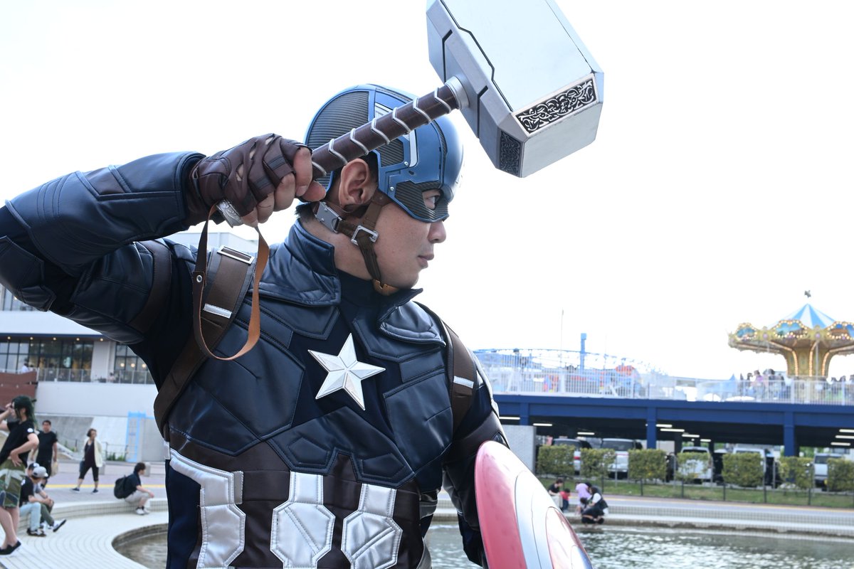 nitikage's tweet photo. Cosplay【キャプテンアメリカ】🇺🇸

雨降��後の一瞬の日差しの最高のタイミングで撮影してもらい背景が凄く綺麗に写りました✨️

📸　@MrCharnel　Mr.カーネルさん
#清水港でコスプレ https://t.co/5AYre8mufe
