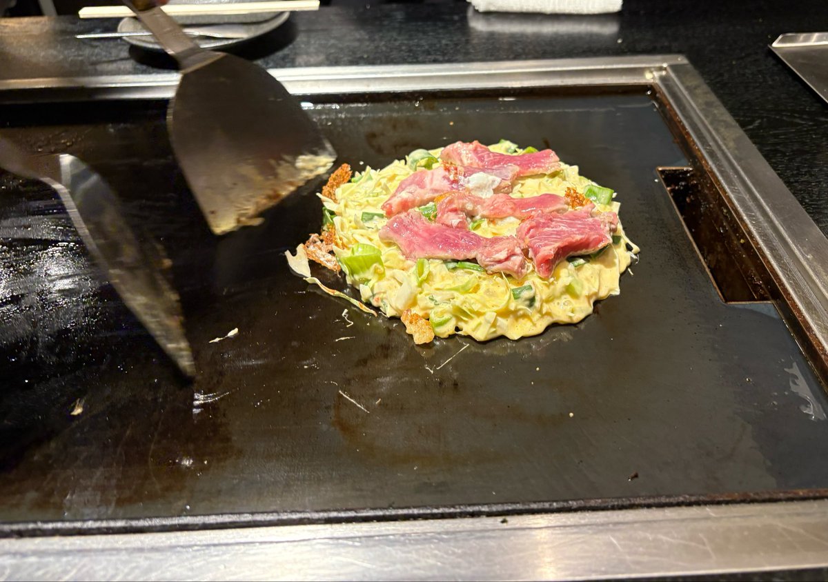 saehiroh's tweet photo. お好み焼きともんじゃ https://t.co/GGTDblO30V