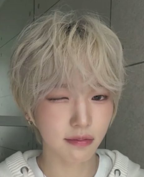 idntt_mood's tweet photo. ๑˃̶ᴗᵒ̴̶̷๑ 
귀여운걸보면행복해져🥰 

#idntt #아이덴티티 #이재영 #leejaeyoung https://t.co/tvGg81Pj1S