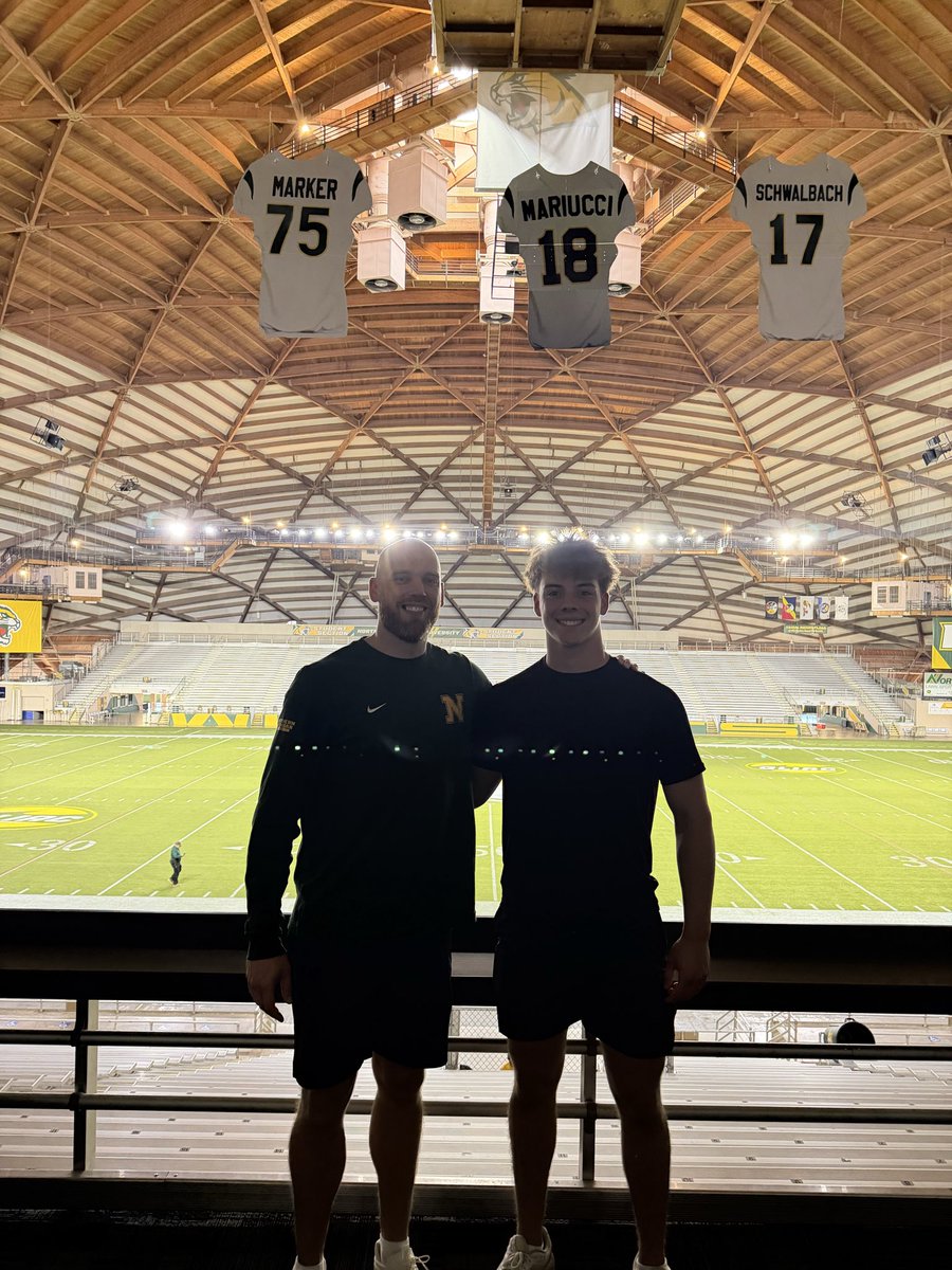 ChaseH_28's tweet photo. After an amazing official visit and great conversations with @NMUCoachJanus and @NMUCoachBright, I am blessed to receive an offer from Northern Michigan University! #AGTG

@NMU_Football @CoachKrezek @Coach_IP3 @coach_nowicki @ChiesaBob @BeEast_Football @MIexposure @MichFBFrenzy https://t.co/mc1zhMPrU9