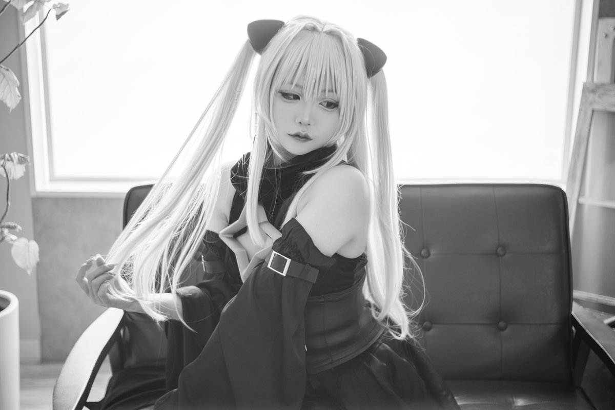 ttohrui's tweet photo. cosplay To LOVEる -とらぶる-ダークネス- ／ 金色の闇

モノクロでもう一枚 https://t.co/P2LHiEFXaw