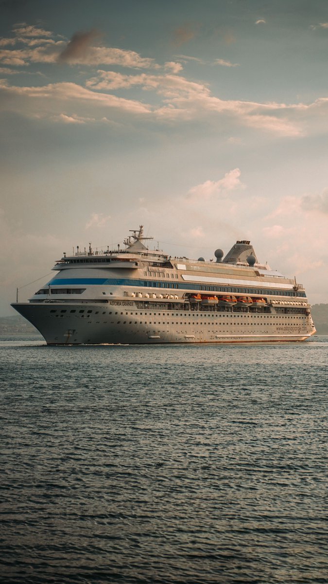 TravelMore_MB's tweet photo. 👨‍👩‍👧‍👦 Looking for Summer or Fall family vacation ideas?
🏰 Disney
🚢 Cruises
🏝️ All-Inclusives
🎁 FREE Planning Consultation
DM "FAMILY"

📞 (916) 400-9863
#FamilyVacation #TravelDeals https://t.co/95xRIZPNmj
