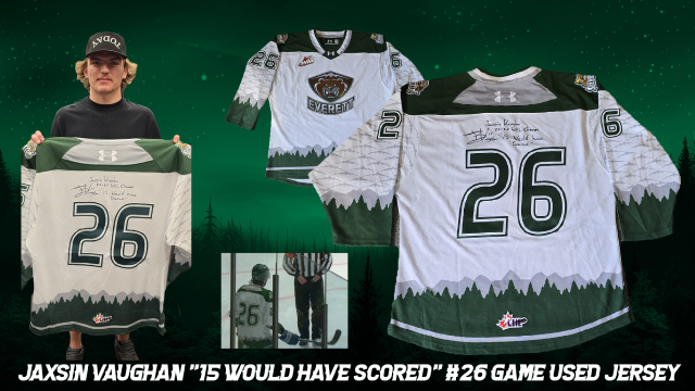WHLsilvertips's tweet photo. LOTS on this week's DASH Auction!

Team-signed goalie stick, goal pucks, game-worn jerseys, sticks, nameplates, equipment bag tags...

BID NOW THROUGH WEDNESDAY!

🔗: https://t.co/1hmQfLoLgi https://t.co/oPTsHTzBV0