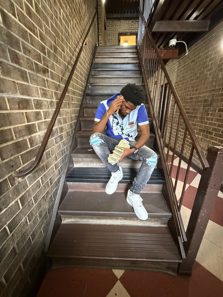 lultonioo1's tweet photo. 💲😈 https://t.co/N7fnogFwzi