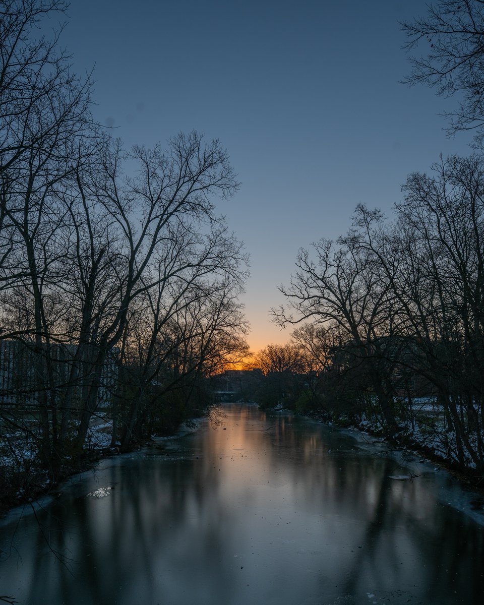 michiganstateu's tweet photo. This is what choosing MSU looks like: https://t.co/gy62wOlq9O