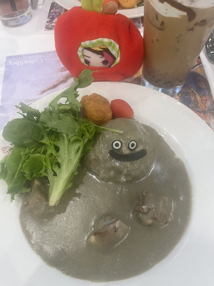 HuaLilith's tweet photo. Not gonna lie the curry was pretty good 🫪mmmmm chicken! https://t.co/pUGeiL6Lcd