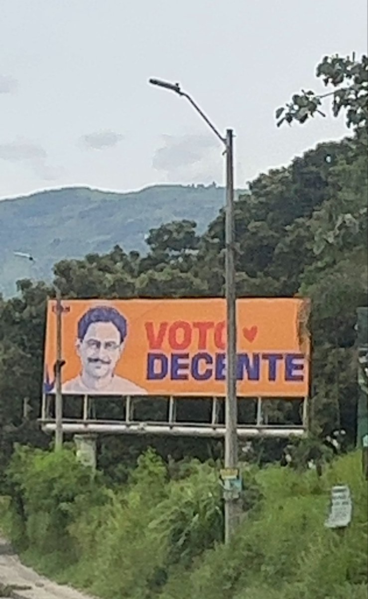 AndresFDuqueP's tweet photo. Confirma @KevinBernalGta porque su alcaldía se ha caracterizado por un manejo con tendencia del lado equivocado. “El decente” que nos tocó, nunca aplicó su lema y hoy lo usa para continuar con la destrucción del país. https://t.co/yHb0NOEEo5