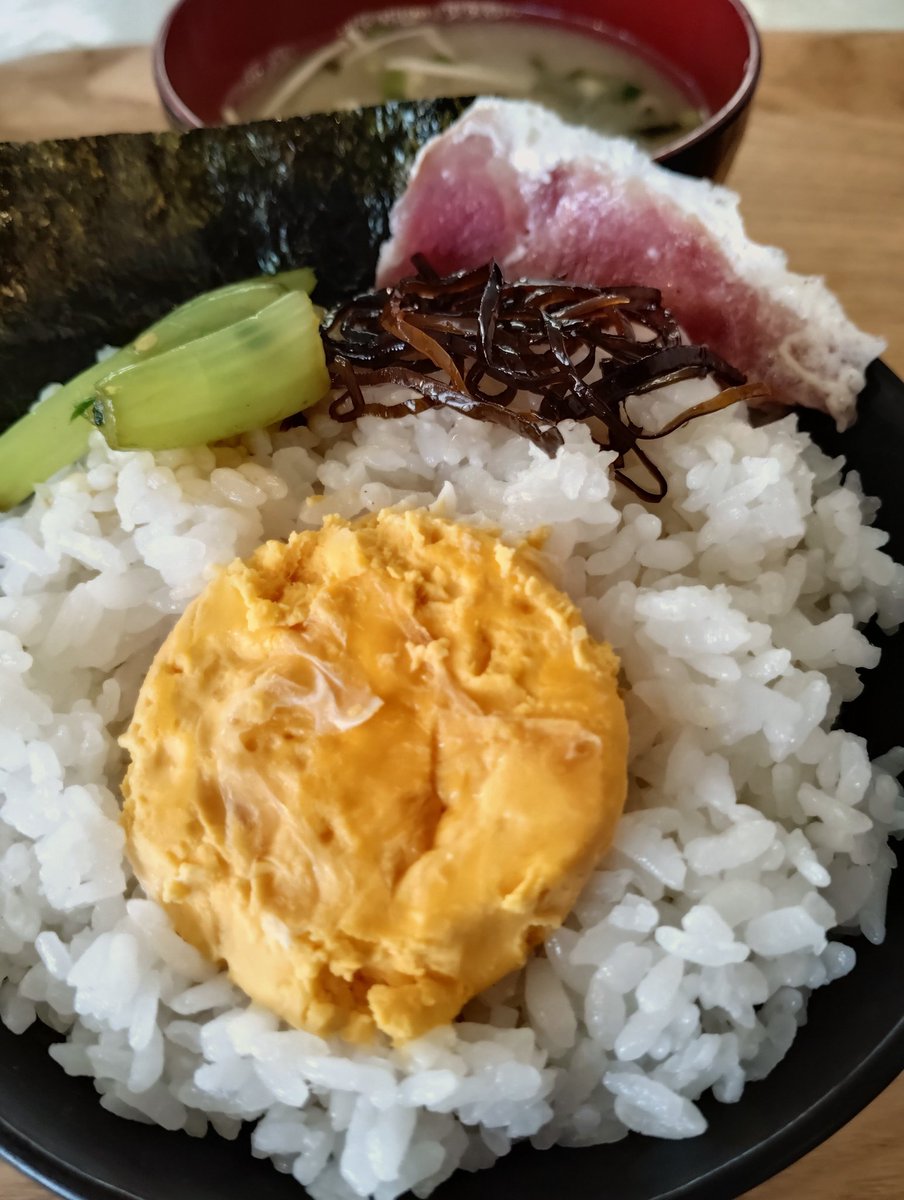Kizu_RT's tweet photo. @kinoumita_yume1 🎯　🎉　ぐっも 🐹☂

　　　   ごほうびは、目玉焼きTKG 🤣 https://t.co/oplZFrcjJA