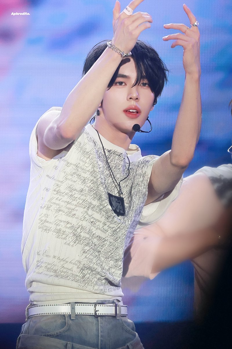 Aphrodite_yujin's tweet photo. 260615

#한유진 #HANYUJIN #韓維辰 #ハンユジン
#AND2BLE              #앤더블 https://t.co/oAKblTl37g