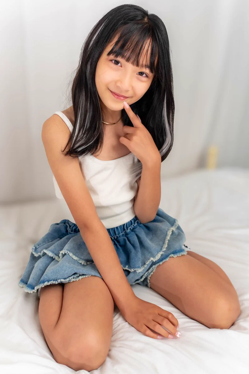 ㊳新品・保証書付 Tony　「亜麻色の尾の侍女」ミクスドメディア アールビバン ミサ🐰 on X: 