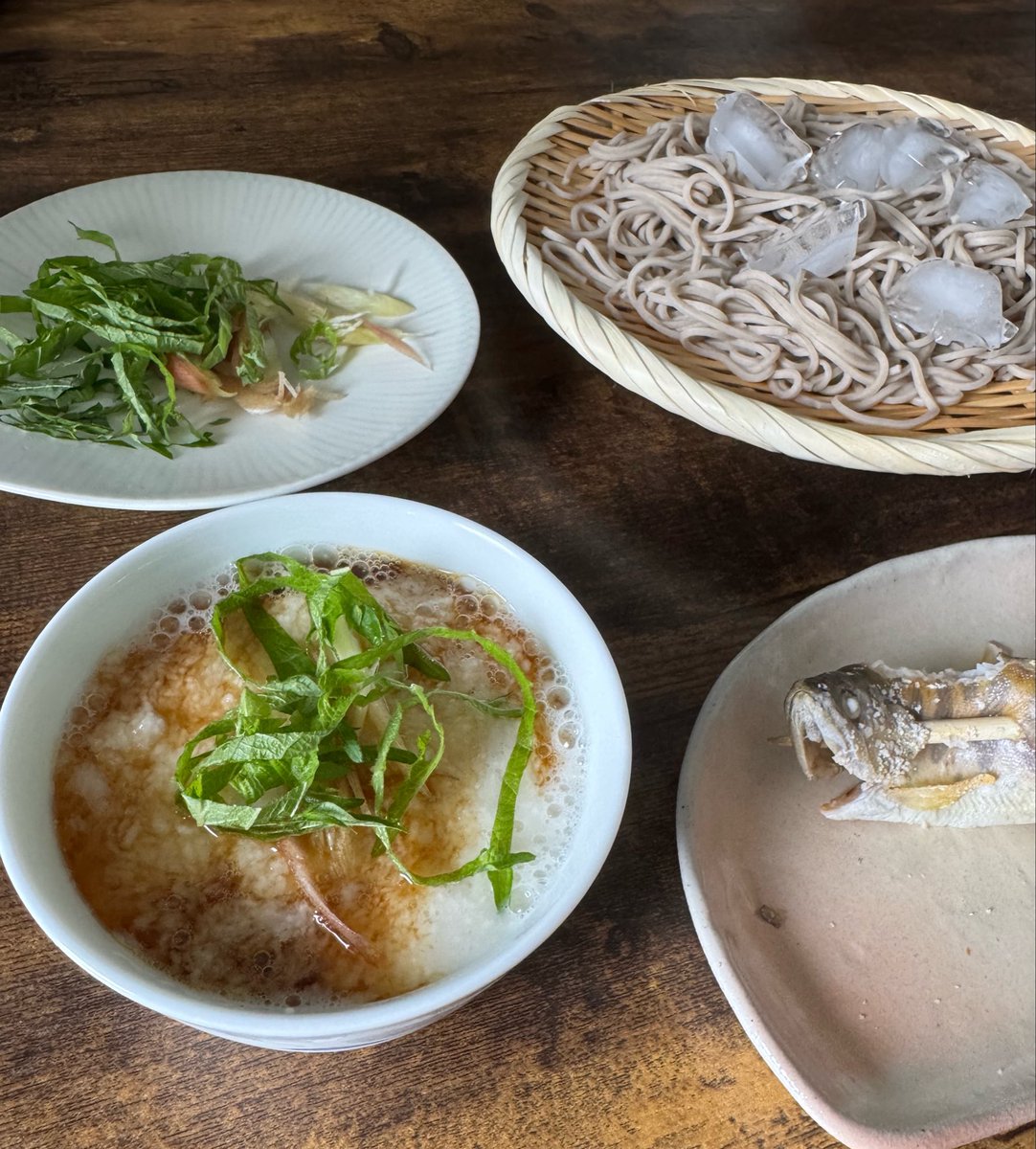 rejiSUN's tweet photo. 前回釣ってきたアマゴと蕎麦 https://t.co/zVgeRJxkOH