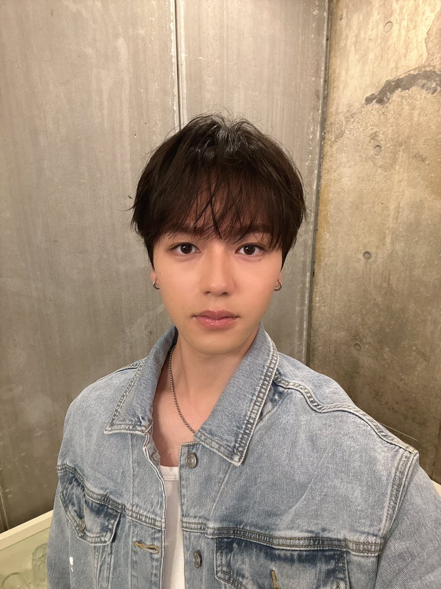 LOVEONE_staff's tweet photo. こんにちは！
相原一心です！
「Your Sky ハレのち恋」撮影順調に進んでます！
放送お楽しみに〜！

Hello!
I’m Aihara Isshin!
The Filming of “Your Sky Hare Nochi Koi” is going good so far!
Please look forward to the broadcast~!

#YourSkyJP
#yourskyseries
#ユアスカ
#花村蒼空
#ラブワン https://t.co/Q2z7bqtvF9