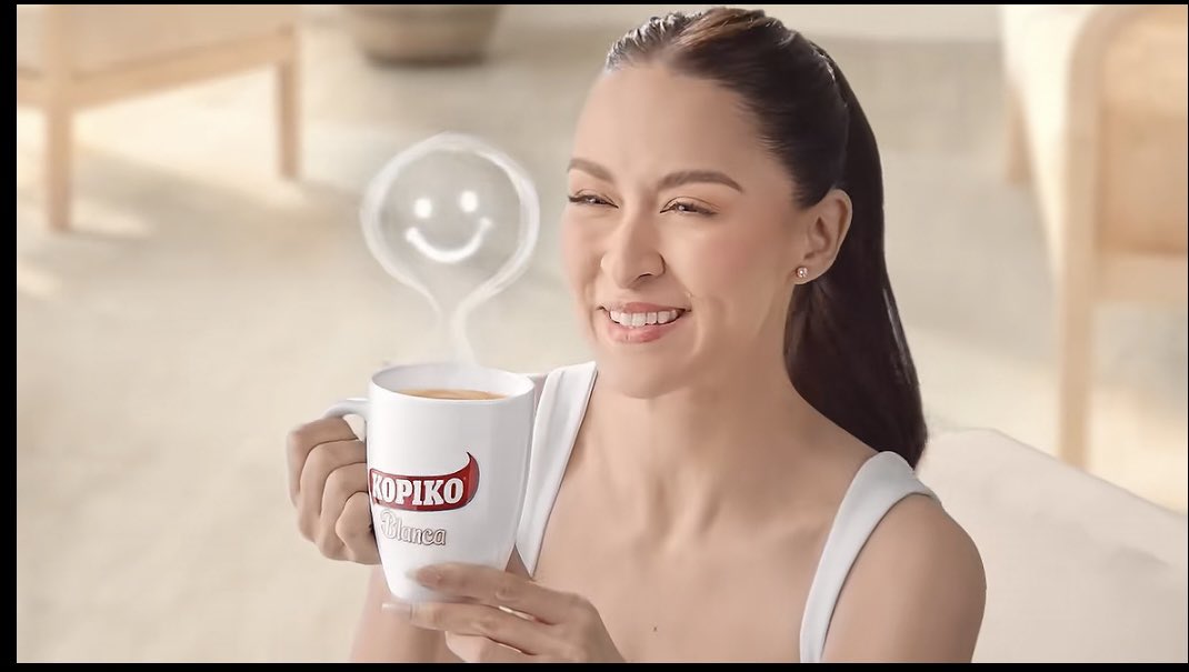 mariadongmarian's tweet photo. #KopikoBlanca 👸 is back 🥰! Gratz Yanyan 🤩🤩 

Marian Rivera https://t.co/oZLp4zOPMO