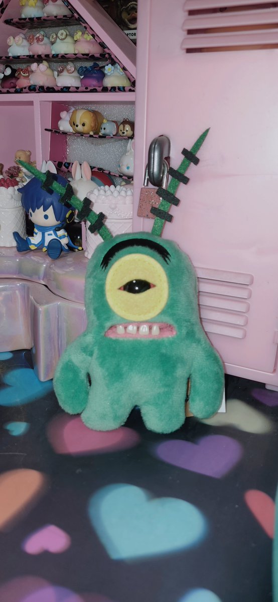 Miichel701's tweet photo. #spongebobsquarepants #fuggler #spongebob #kidcore #kidwave #collectibles #collector #collection #toycollector #toycore #toywave #toys #toy #toycollection #plushies #stuffedanimals #plushcore #fugglers #funnyuglymonster #stuffedanimal #funnyuglymonsters #zuru #gary #plankton https://t.co/8kz9GNAWJc