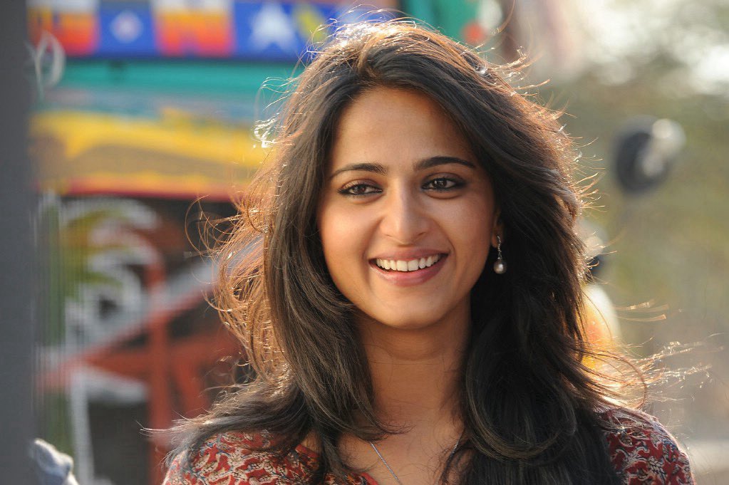 NimmaAbhiii's tweet photo. Missing her 🤍 Comeback Soon🙇‍♂️

#Sweety #AnushkaShetty @MsAnushkaShetty ❤️ https://t.co/CUbxaRBDKI