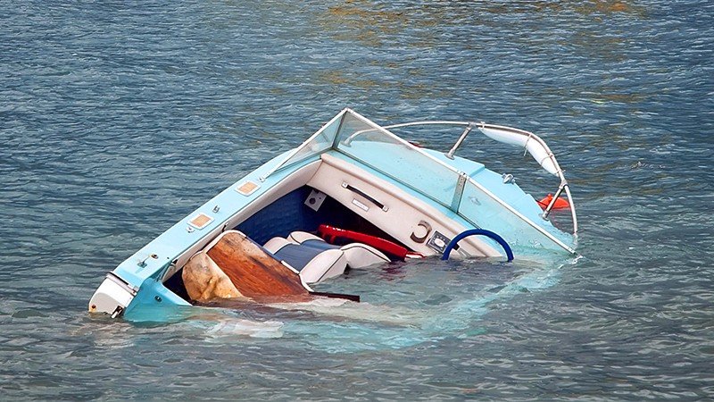 FiredUpCoug's tweet photo. A fact few Europeans know: 

Roughly 90% of all American firearms have been tragically lost in boating accidents. https://t.co/7jt7OD4qSO