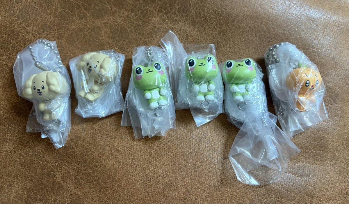 jem____13's tweet photo. seventeen セブチ miniteen ミニティーン 買取 めじるし 譲渡 ガチャガチャ カプセルトイ

【譲】⛓️ドギョム1　ミンハオ1　スングァン1
🦀ドギョム1　ミンハオ2

【求】🦀ミンギュ
　　🦀バーノン(友人)

友人の分も探しております🥺
纏めての方優先  郵送　同日発送希望
お気軽にお声掛けください https://t.co/pgQkwSmvYU