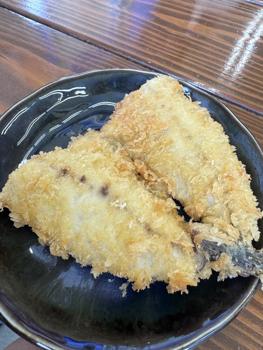 inupho's tweet photo. 揚げ物とビール🍺

サイコーだぁ
(´ω｀)ｱｹﾞｱｹﾞ https://t.co/Zcm0u813lV