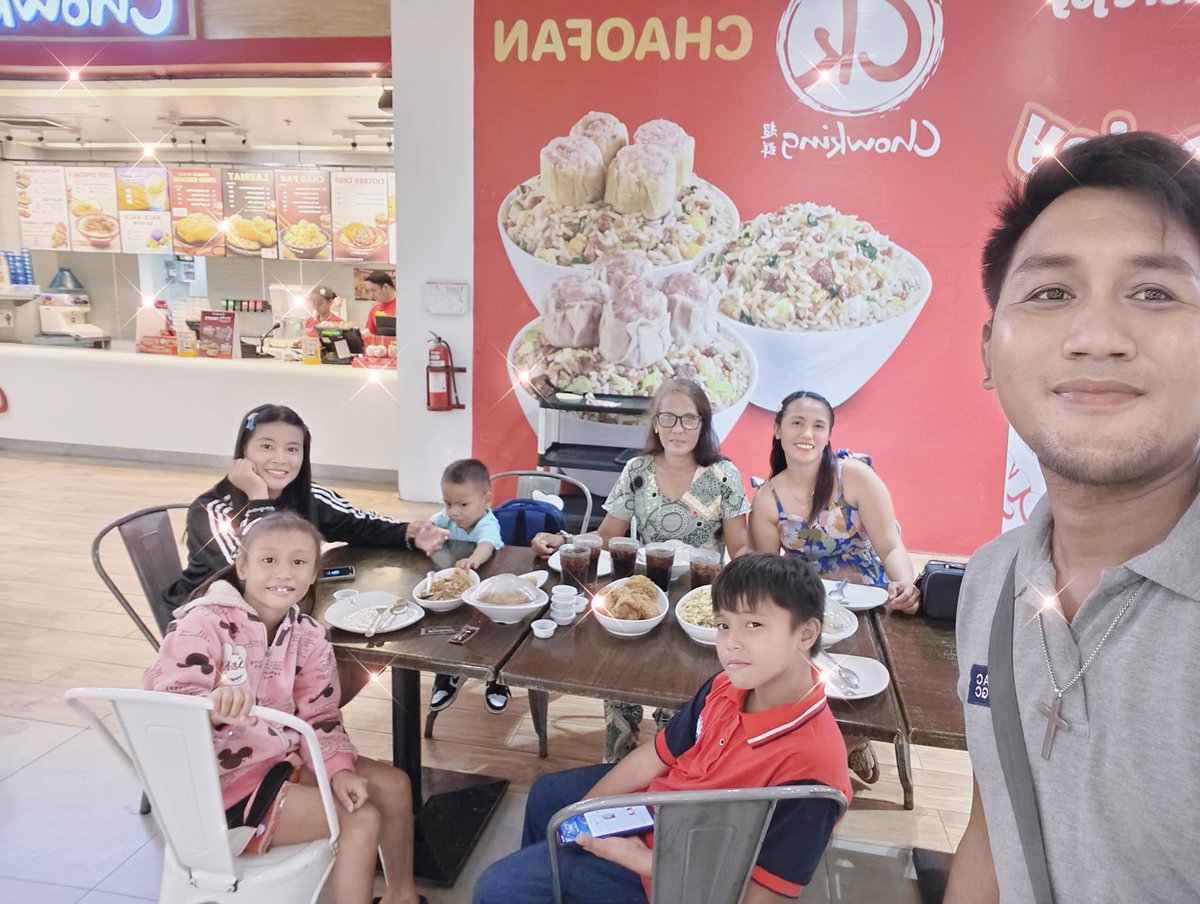 kernnely28's tweet photo. Advance Happy Father's Day! 👴👨🦸‍♂️🌹
@chowking_ph
#ChowlebratePapasDay https://t.co/dNGceGvi18