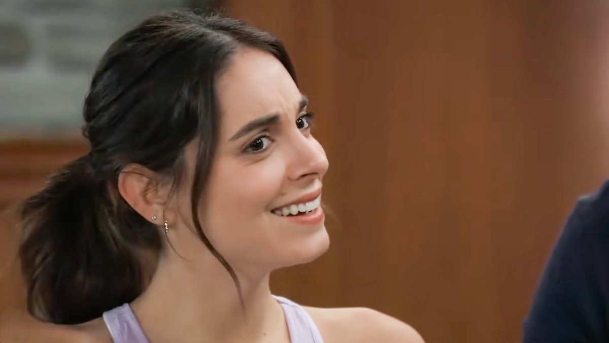 jessren's tweet photo. I love her facial expressions, she's the perfect Rexis kid 👏 #GH https://t.co/urZcEcw7UR
