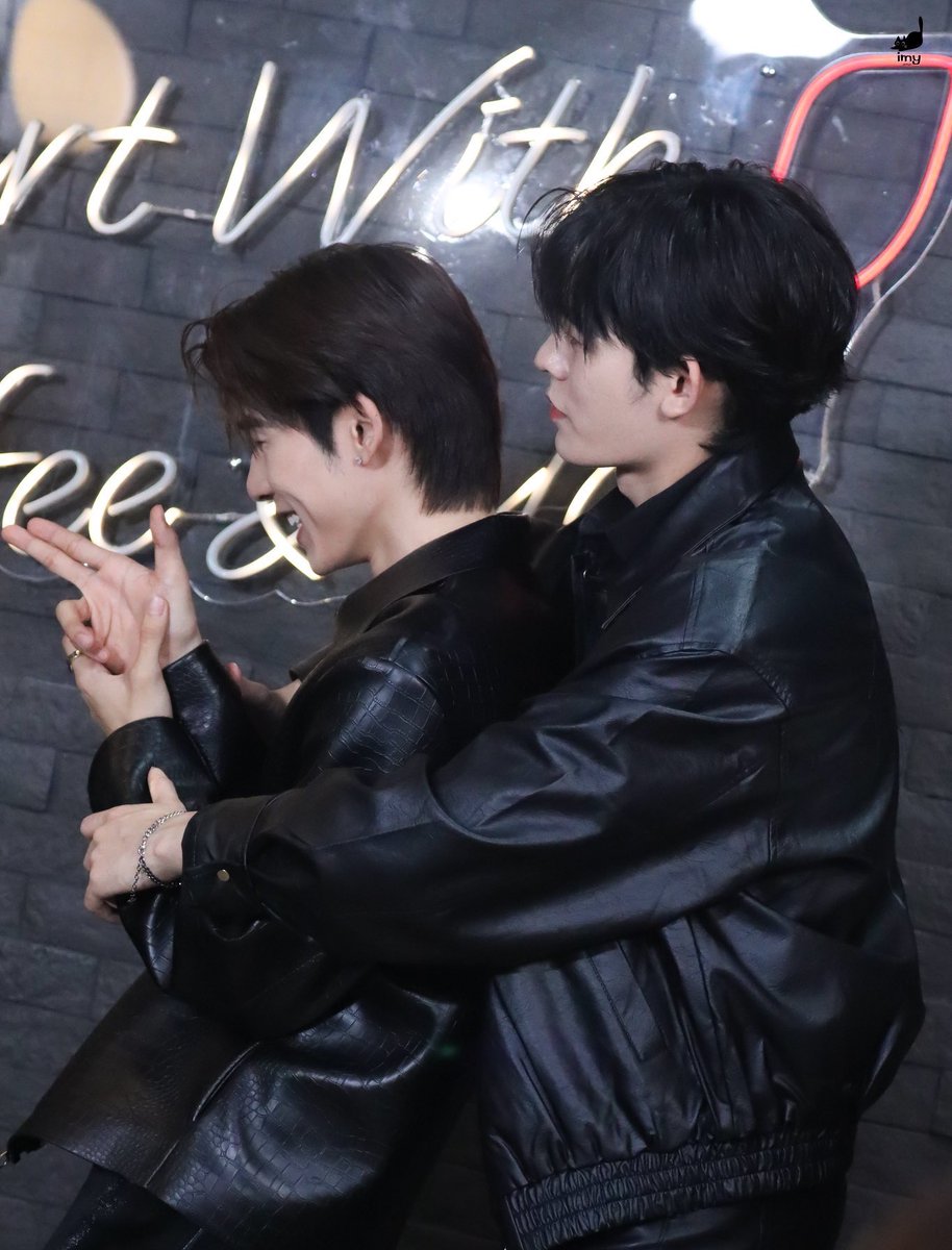 imkaimo's tweet photo. 🚬🚬 https://t.co/hXKkxxyqok
