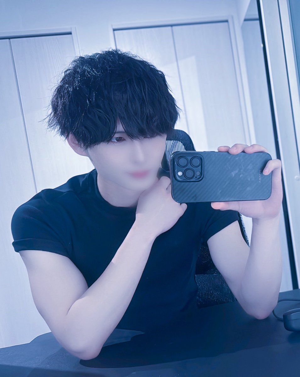 Ruki_CandyTokyo's tweet photo. おはよおおおおお

カメラケース作りたくて印刷開始して寝て起きたら大失敗してた、、、

駆動音うるさい中耐えて寝たのに出来上がったのワイルドめな陰毛で辛い、、 https://t.co/dCXKDE4ewo