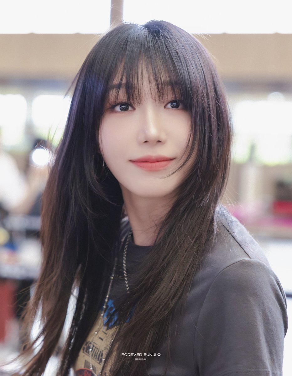 Forever__Eunji's tweet photo. 260608 GMP 정은지

@Apinkjej 🐶✨

🫶🏻☘️

#Apink #에이핑크 #정은지 #은지 #郑恩地 https://t.co/7VsCC38xvr