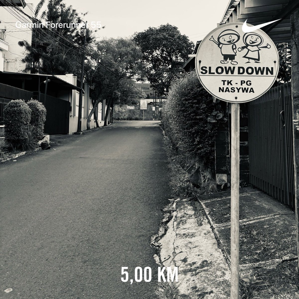 TPalgunadi's tweet photo. #5k #nrc #nikeplus #justdoit #runwithhart #ayolari #marilari #pelariindonesia #indorunners #universerunners #indonesiaberlari2026 #StayActive #30daysrunningchallenge #30hariberlari
https://t.co/BiNf3thAyT https://t.co/KxQLtGX4dq