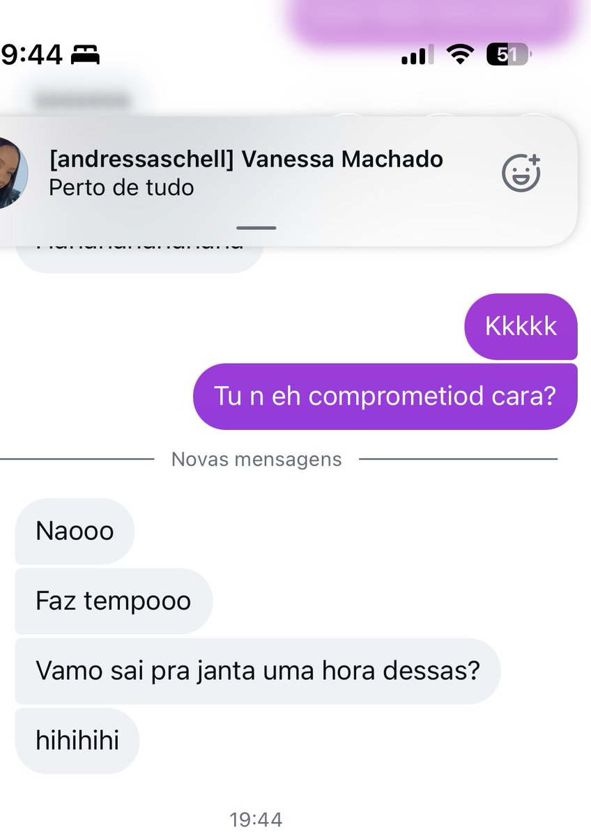 schellandressa's tweet photo. Ô Roberto @valmorbidarob tu nem sabe, o Diretor da Torcida Jovem do Grêmio acabou de me convidar pra jantar https://t.co/VIGQC2jSiv
