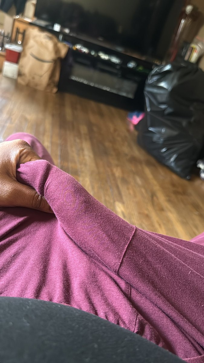 HBK1D69's tweet photo. I’m so fucking horny G 🤧😭 https://t.co/J0W9nemppK