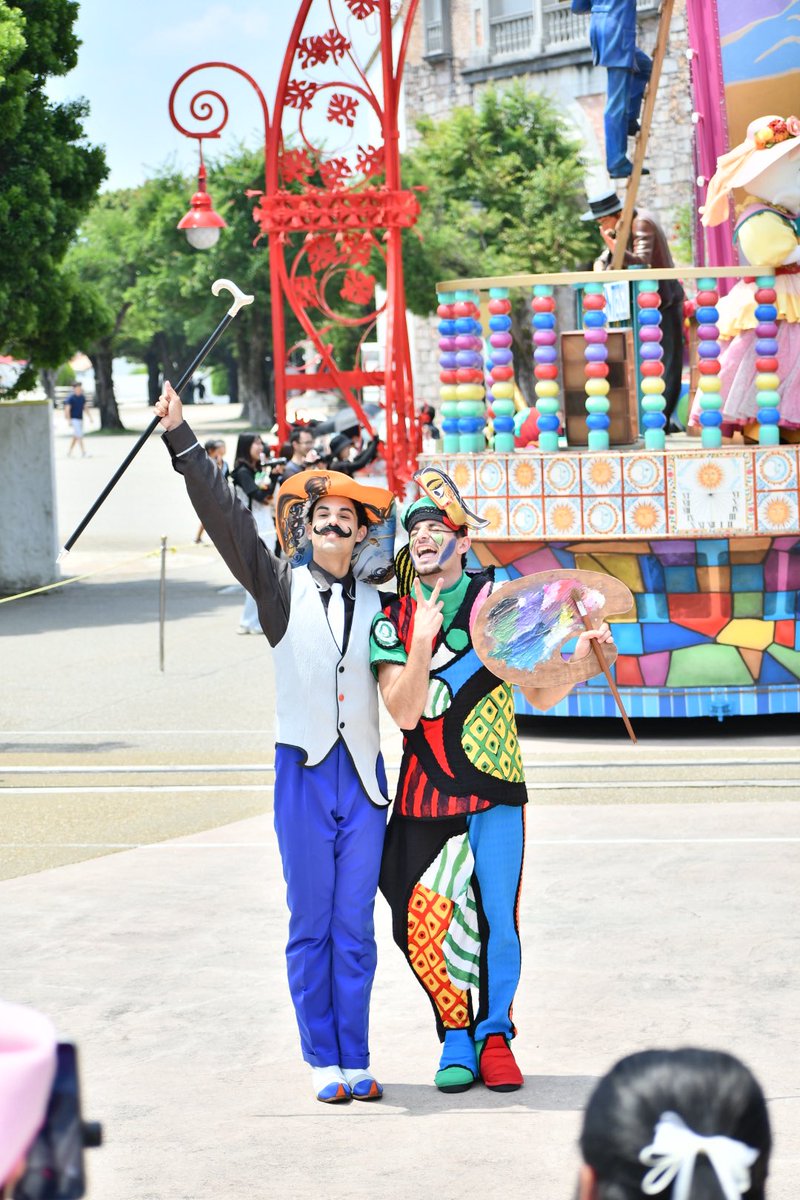 ari_usj's tweet photo. パルケ

いまだにパレードの動きが全く分からず……今回は先頭フロートあたりずっとウロウロ

いやこうして特定の人見ようって決めて見てみるとアデランテは見やすかったなとしみじみ思う。
あっても左右交代くらいやったもん😂 https://t.co/yyZQwx8mfj