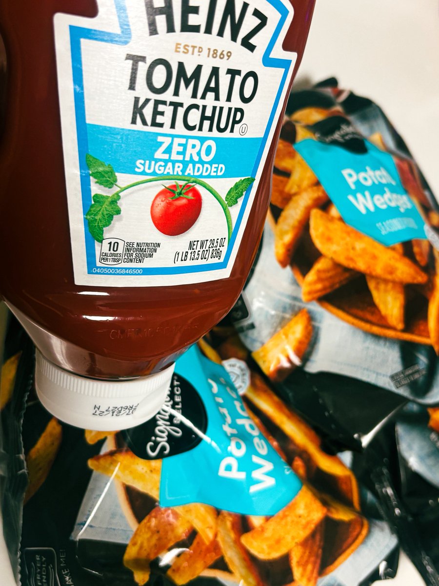 Screamality's tweet photo. I have a message for potato wedges… run. https://t.co/onJBRvOnqH