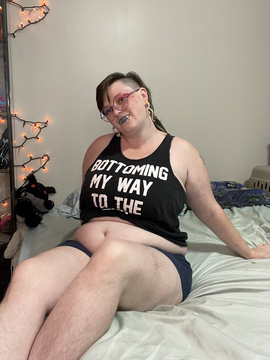 DarrianJon44492's tweet photo. Happy pride month my little monsters!! 
#puppyboi #ftm #trans https://t.co/7LxmO56v92