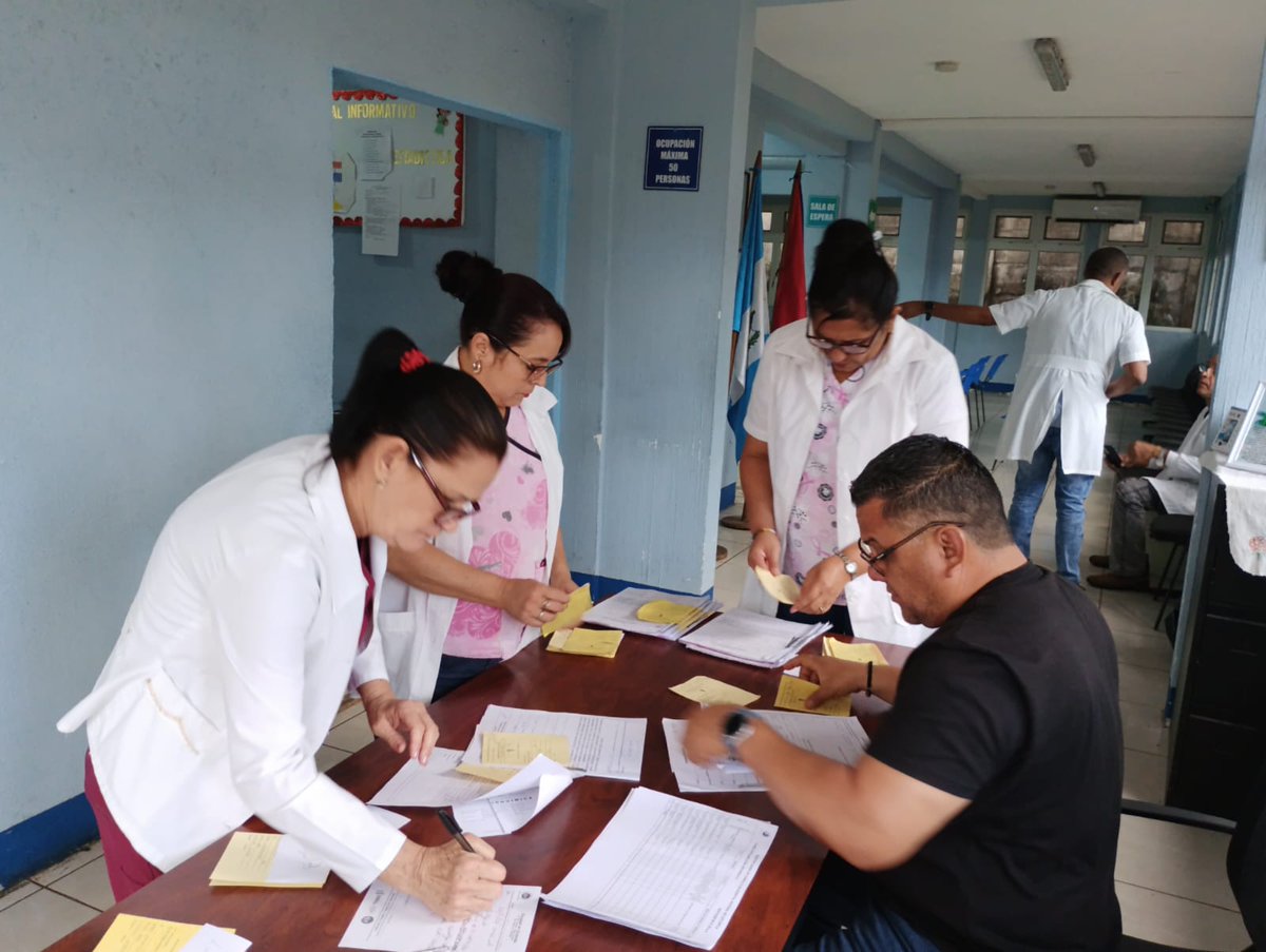 GracielaTo86806's tweet photo. Brigada Médica Cubana Operación Milagro Escuintla 
#CubaCoopera
#BMCGuatemala
#CubaPorLaSalud https://t.co/BqxQh1EtXL