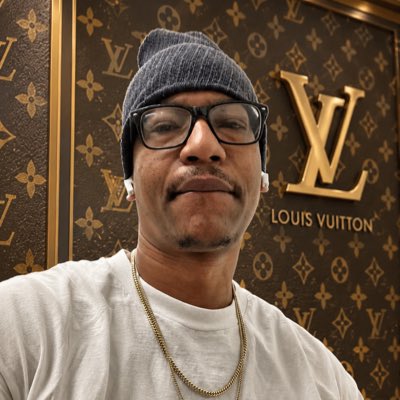 Geronimo3184's tweet photo. #NewProfilePic https://t.co/sAnMQMEJ5O