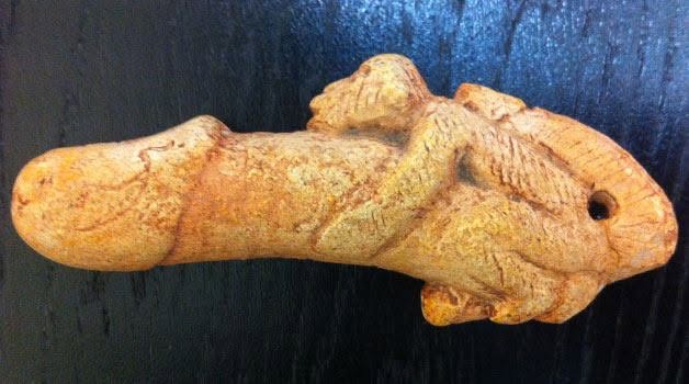 Jeggdoom1's tweet photo. @RespectfulMemes An ancient animal-themed dildo, approximately 26,000 years old. https://t.co/Mh1ECzFgS2