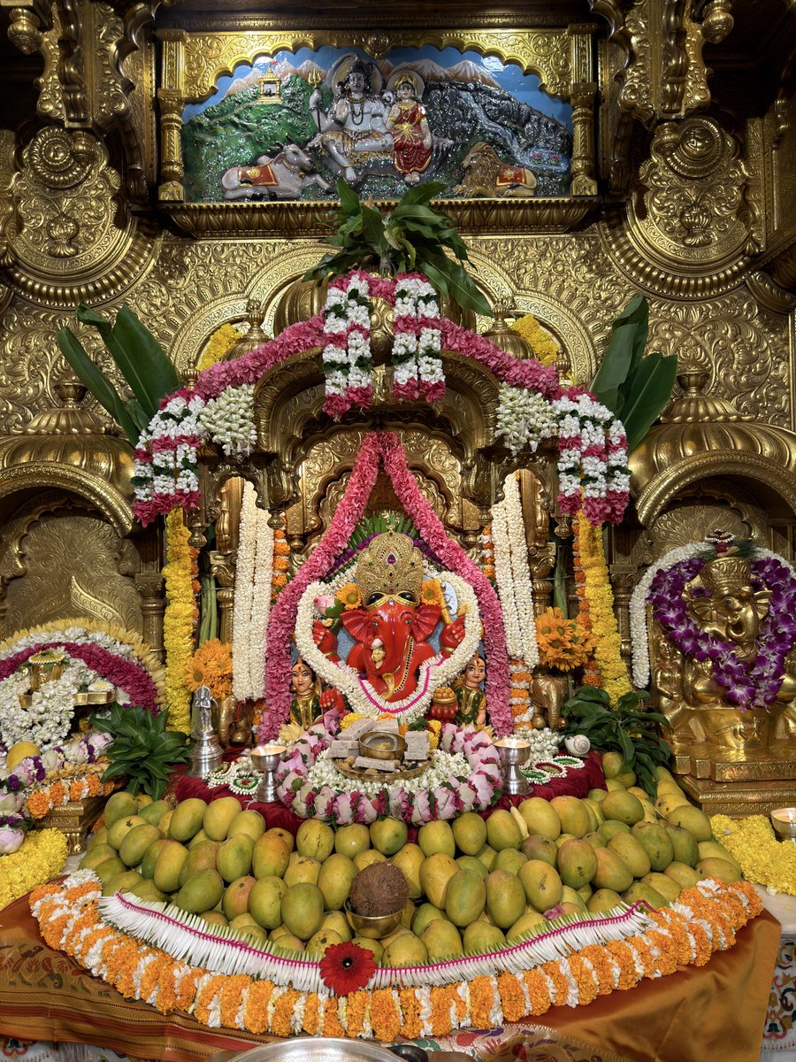 Shree Siddhivinayak Ganapati Temple Trust tweet media