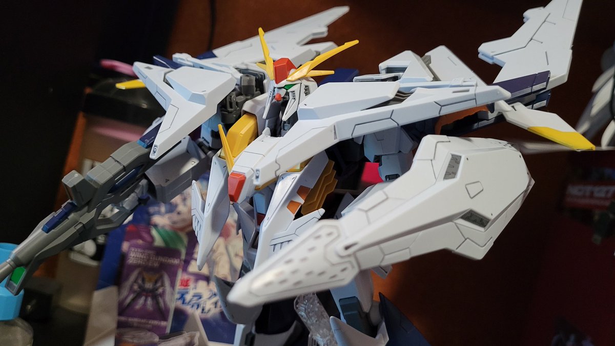 Taiwookai's tweet photo. HG Xi Gundam (peak) https://t.co/bSXqJyy99W